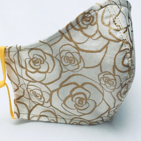Accessories - FACE MASK 💯% COTTON GOLD ROSES ON CREAM